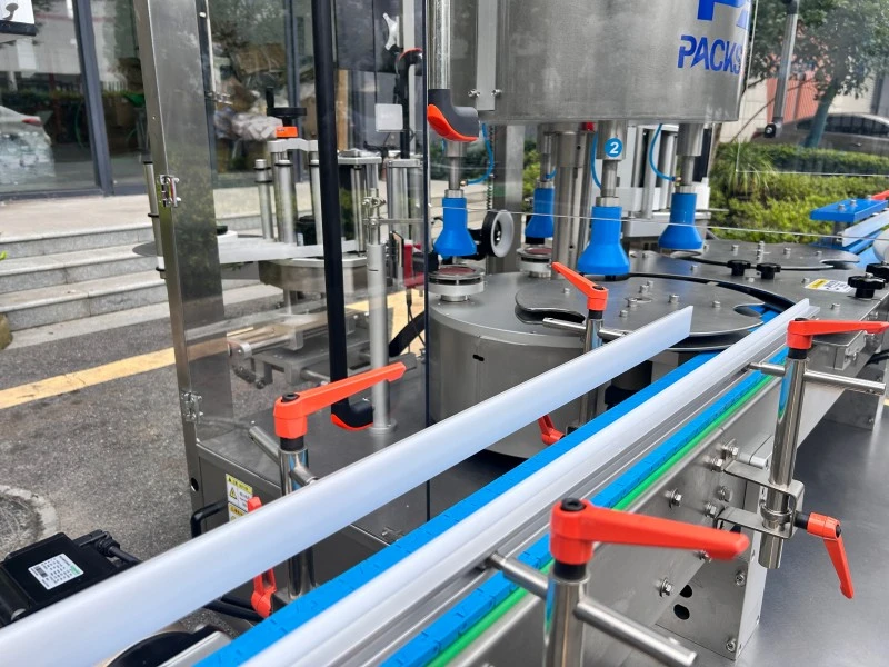 500g Square Sauce Jar Labeling Machine